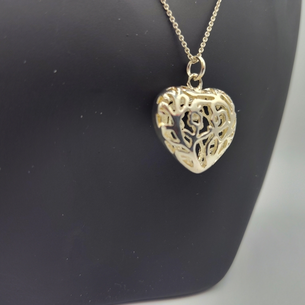 .925 Sterling Silver Puffed Heart Pendant Necklace - Picture 2 of 3